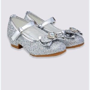 Furdeour Girls Dress Shoes Mary Jane wedding flower girl or princess dress up.